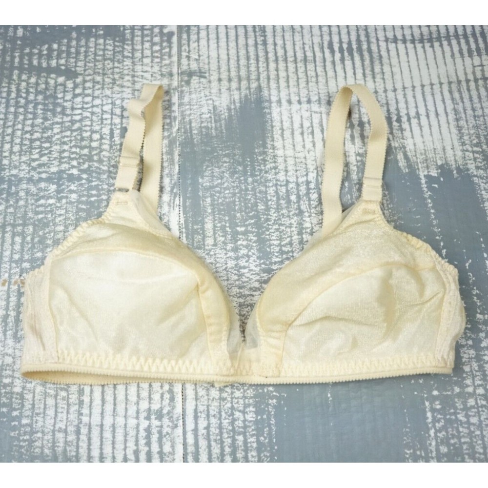 Special Lovable Bra womens 34B Vintage ivory soft cut bralette vintage 50s 60s
